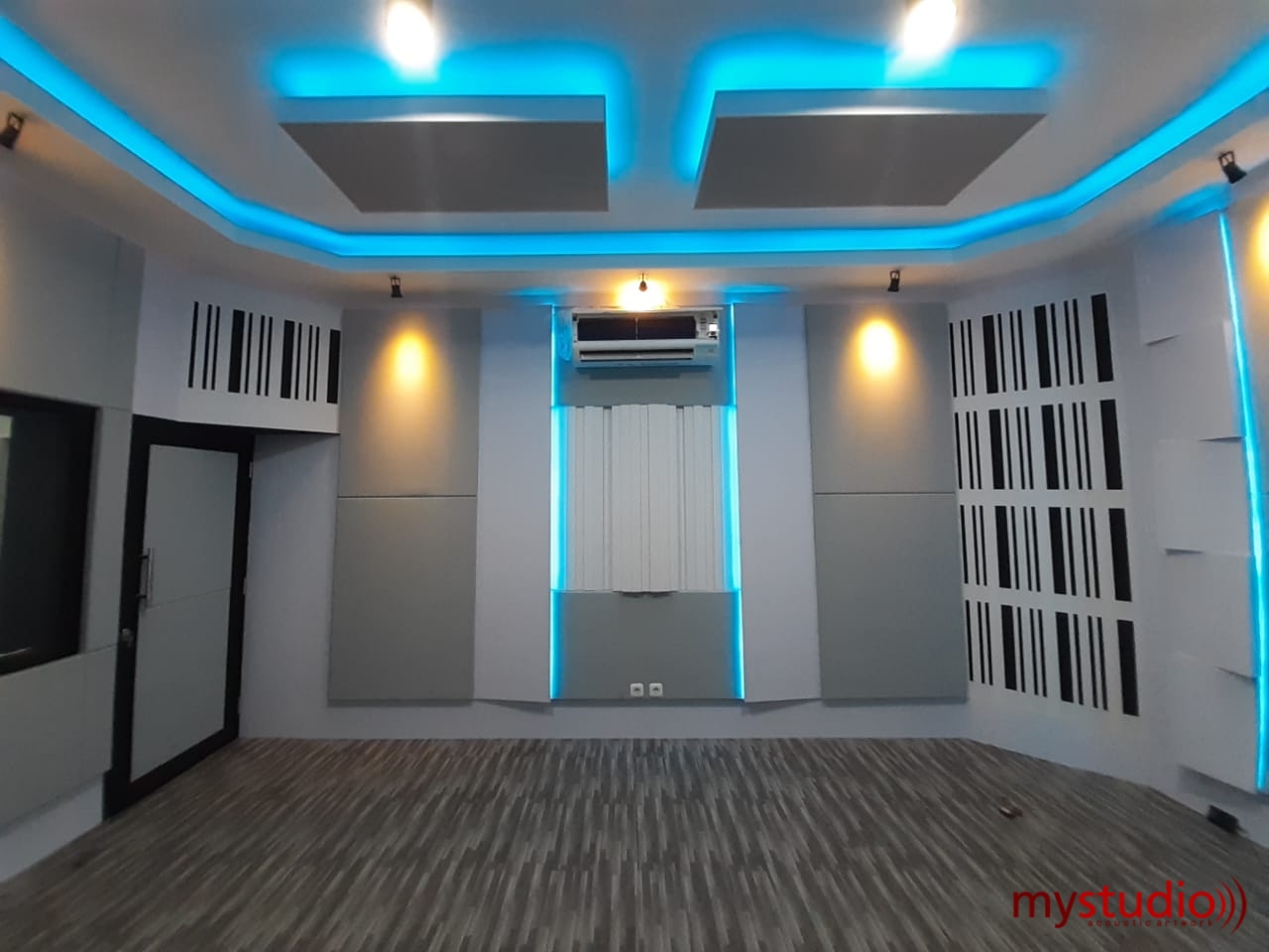 Studio Live Track di Jakarta Utara