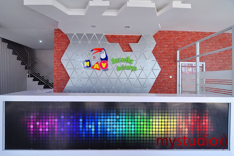 Resepsionis NAV Karaoke Palangkaraya