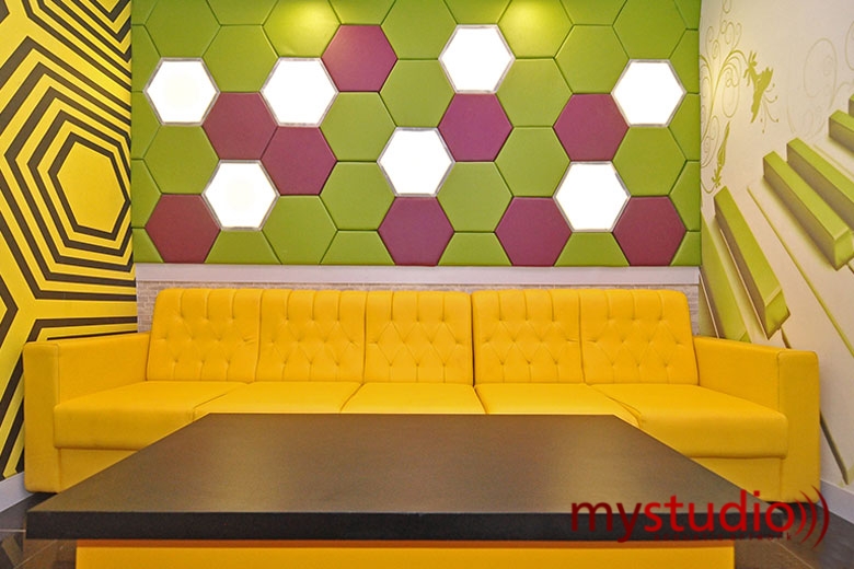 Small Room NAV Karaoke